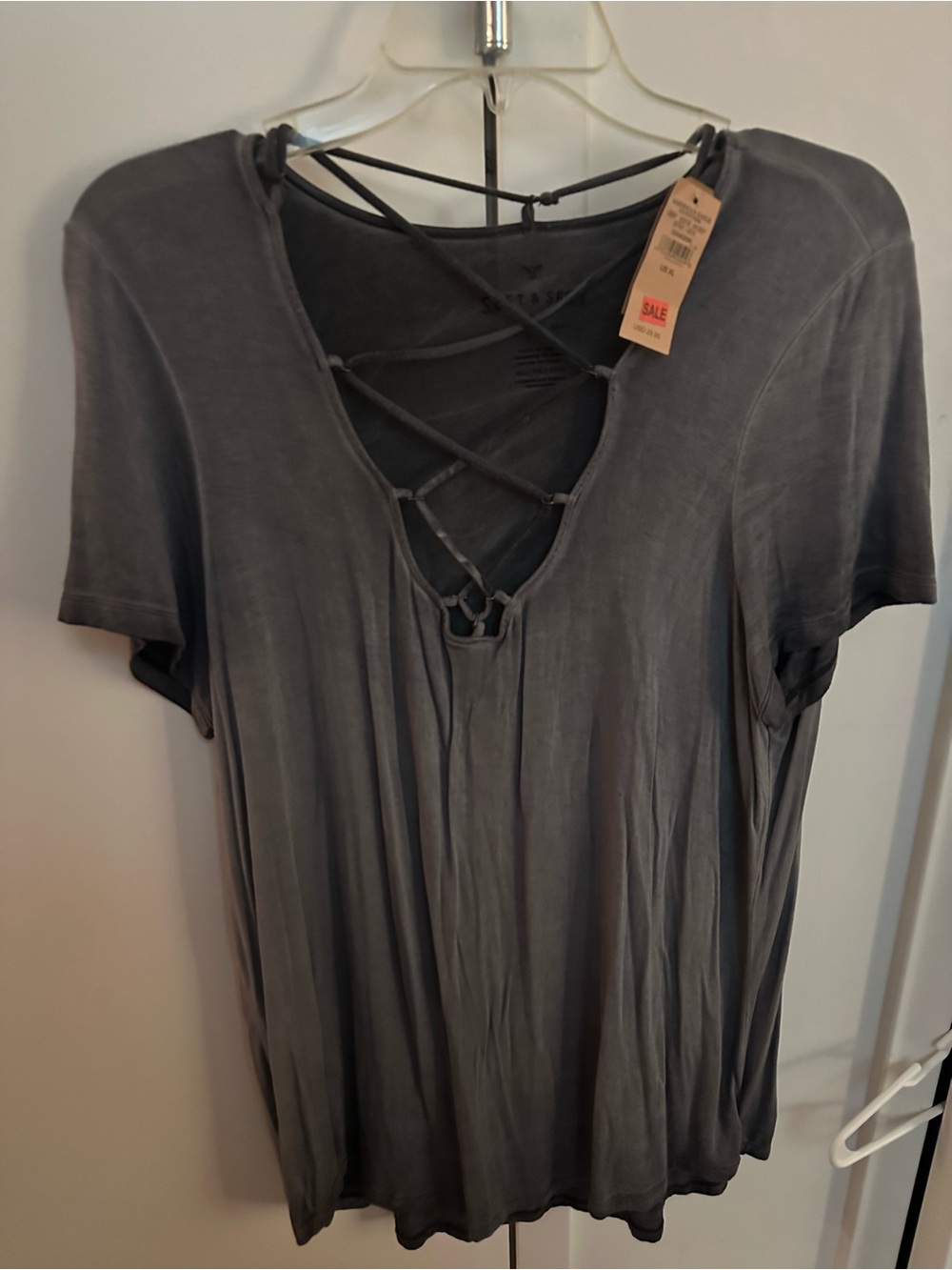 🆕 American Eagle Crisscross V-Neck Short Sleeve Top - Charcoal Gray